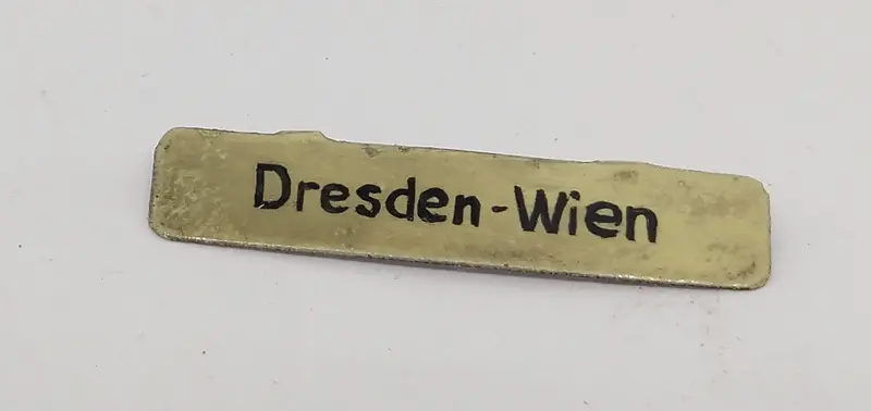 1-1/4" Dresden - Wein Train Sign. 1