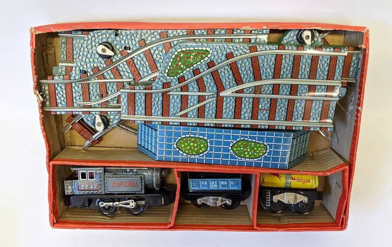 1950'S Masudaya (Mt) Jaan Tin Litho Battery Operated Magic Train Set 1