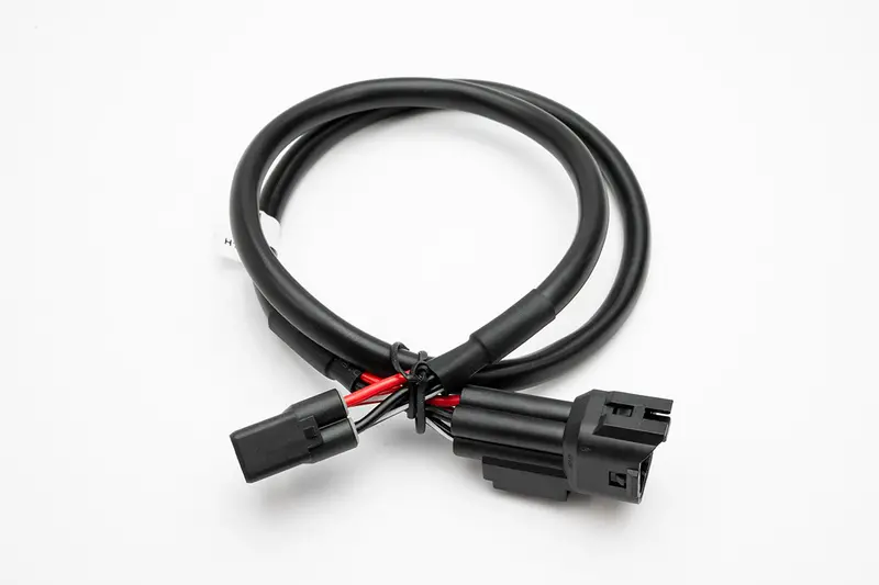 24In Plug-&-Play Extension Harness 1