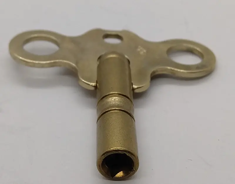 #8 Brass Toy Windup Key 3/16" Hole. (Measures 5.2Mm) 1