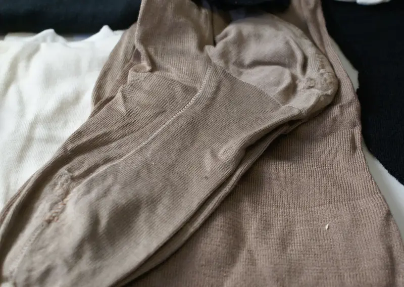 Antique Fabric For Doll Restoration. Socks And Stockings 1