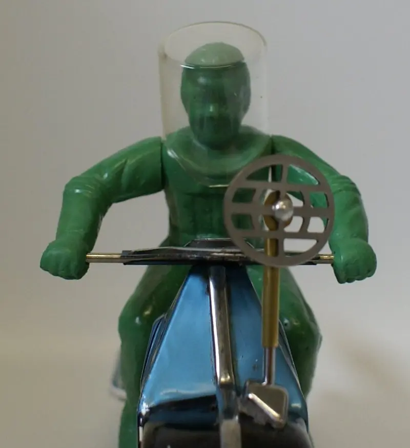 Bandai Super Cycle Replacement Driver With Helmet. 1