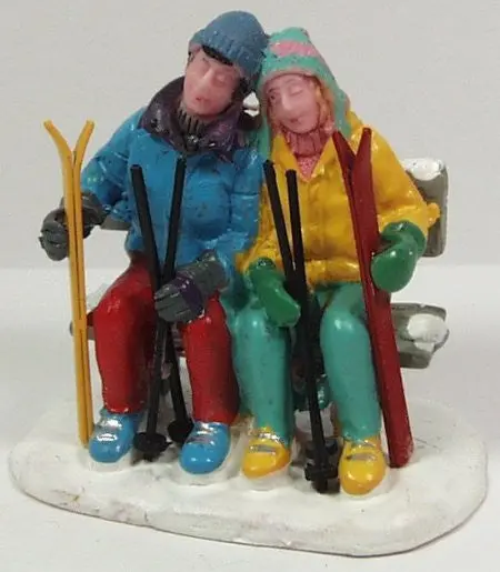 Boy & Girl Skiiers On Bench Figures : Standard Ga & G Ga 1