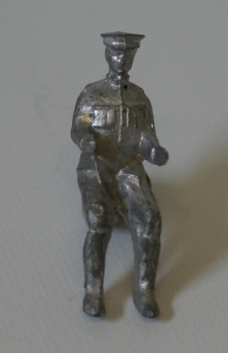 Britains Ltd Toy Cast Seated Passenger Figures. 1.5" 1