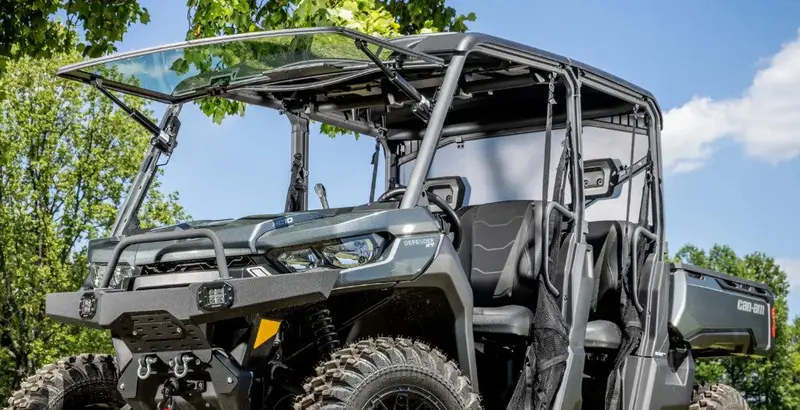 Can-Am Maverick Sport Maxdrive Power Flip Glass Windshield 1