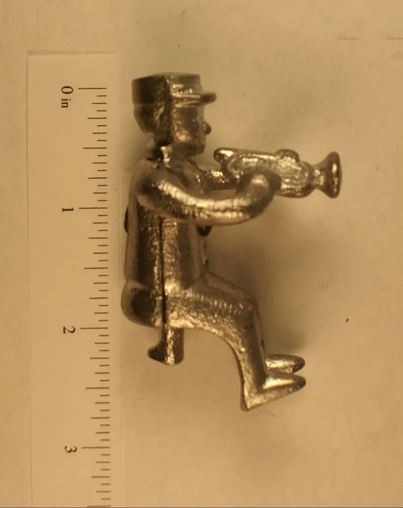 Cast Figure Playing Trumpet : 1