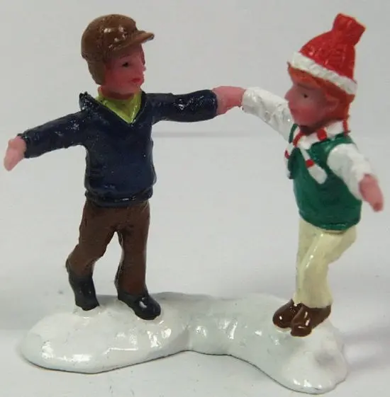 Display Figure Boy & Girl Dancing 1-1/2 In. Train Figures :  Train Layouts 1