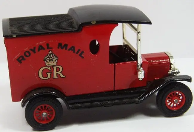 Early Matchbox Moy No. Y12-3 Ford Model T Van 1