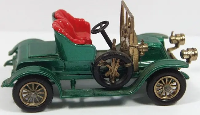 Early Matchbox Moy No. Y2-2 Renault Two-Seater 1