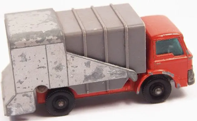 Early Matchbox Reg. Wheels #7C Ford D800 Refuse Truck 1