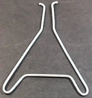 Easel Back Robot Stand 1