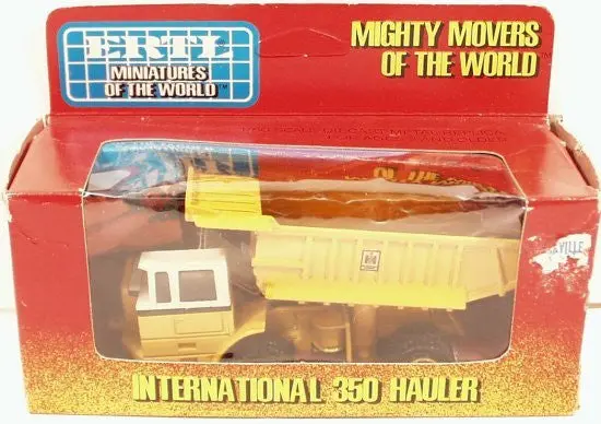Ertl Miniatures Of The World Int'l Harvester 1