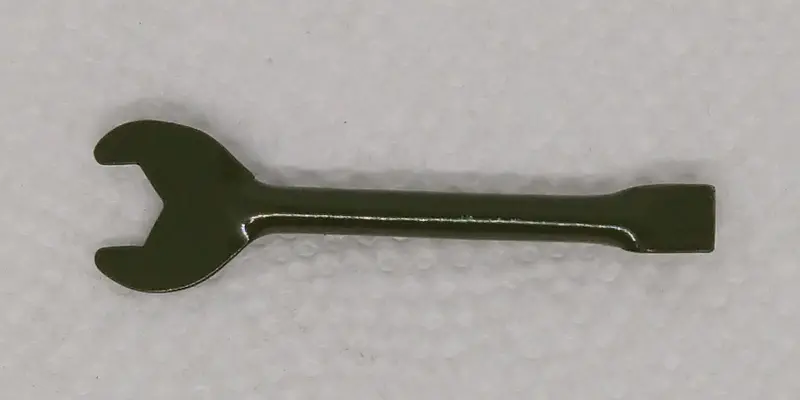 Gama Tank T-65 Wrench & Screw Driver 2" 1