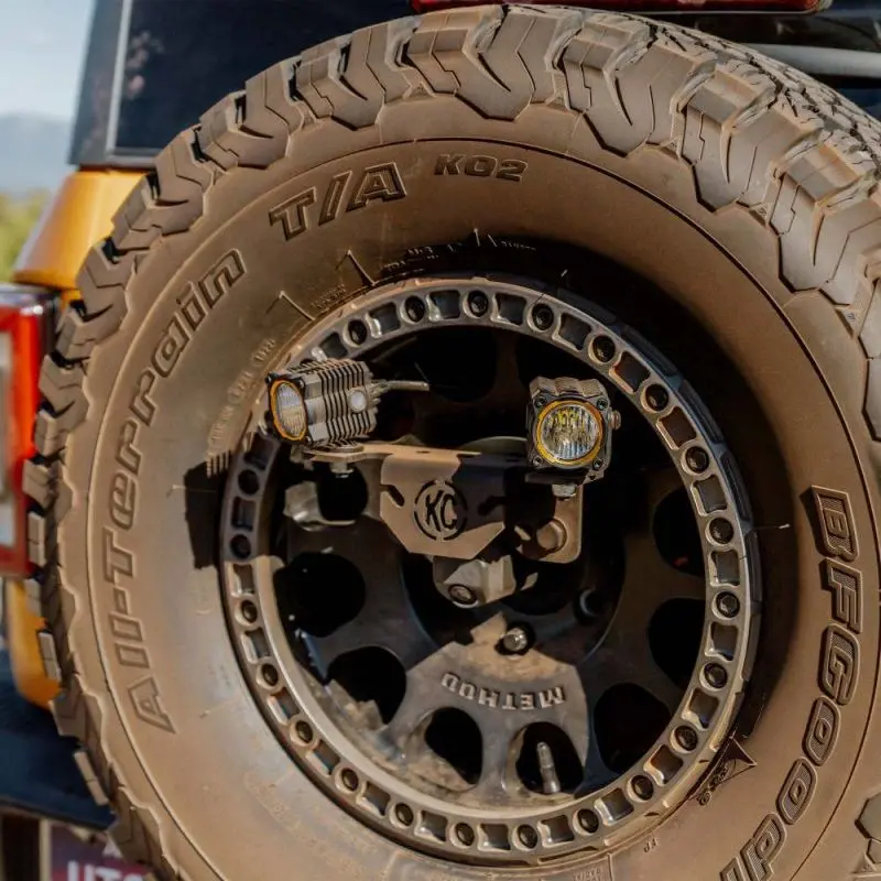 Kchilites Light Mount - Spare Tire Carrier M14x1.5 Lug Nuts I '22- Current Ford Bronco Raptor 2