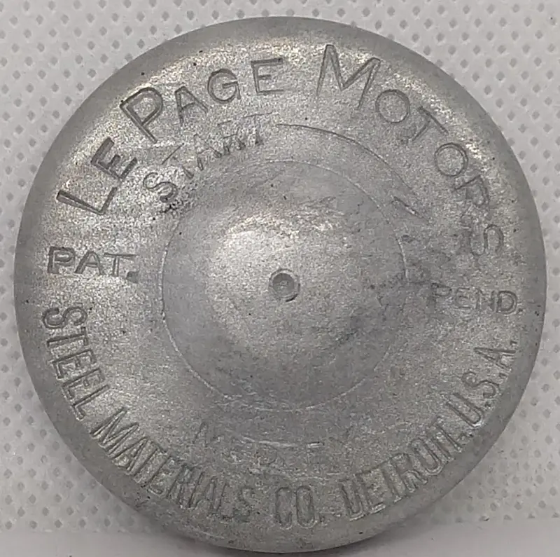 Le Page Motors Speedboat Outboard Cap Casting. Motor Cover. 1