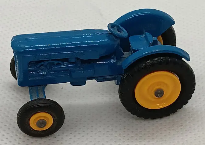 Lesney Matchbox #72 Fordson Tractor Rear Tires. Set Of Two 1