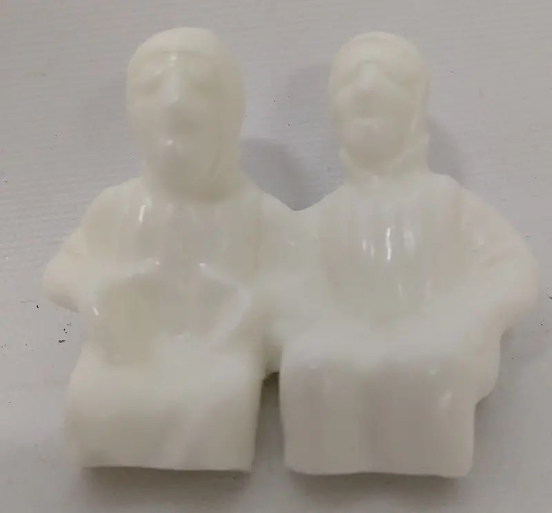 Lionel Speedboat Drivers (Unpainted) 1