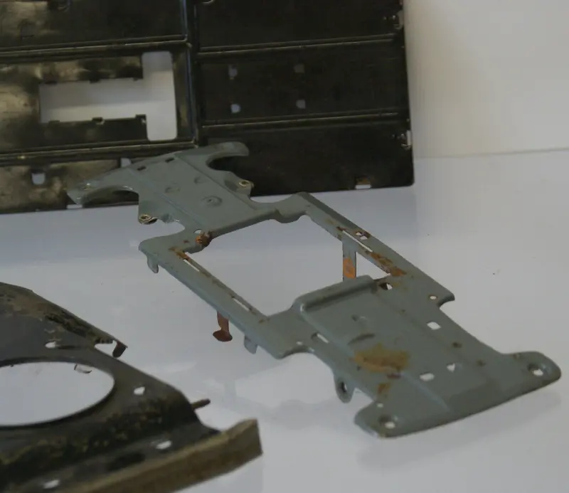 Lot Of 3 Car Chassis For Tin Toy Vintage Cars. 1