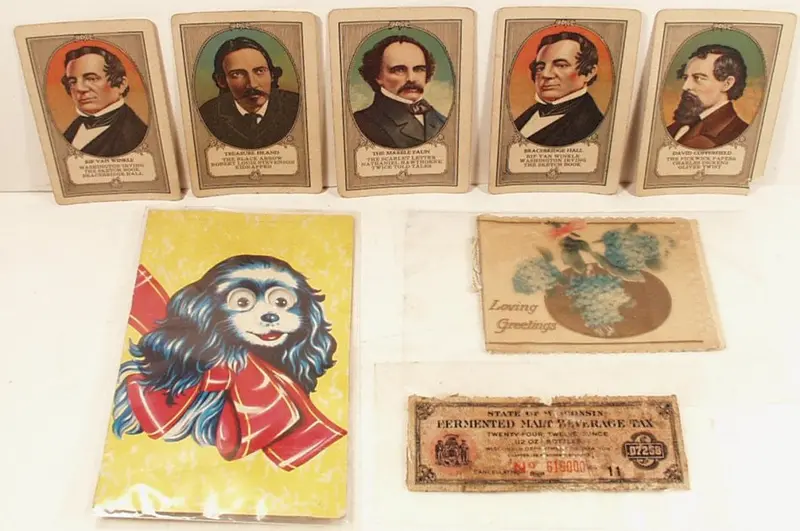 Lot : Squeaking Dog Card & Pictures Of Authors 1
