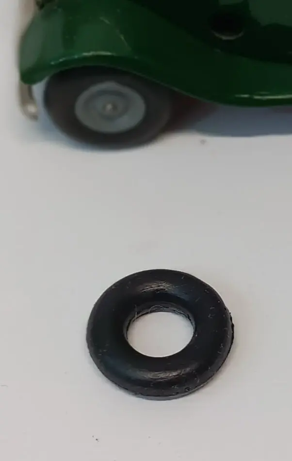 Minic Tire 13/16" Or 20Mm Fits The Tanker Trucks And Tow Truck. 2