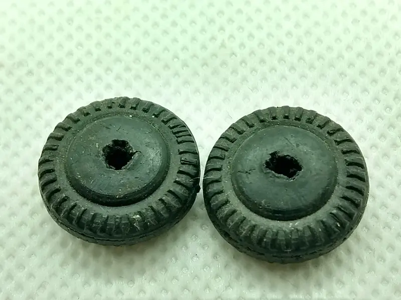 Original Wheels 5/8"  Lot Is For 2 Wheels. 1