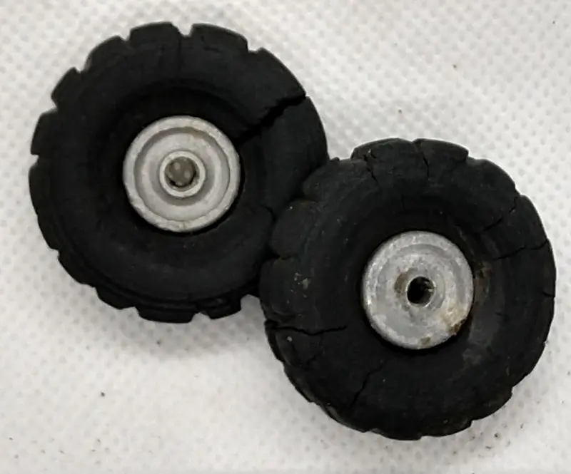 Original Wheels With Cast Hub. 1-1/4" X 3/8"  Lot Is For Two Wheels. 1