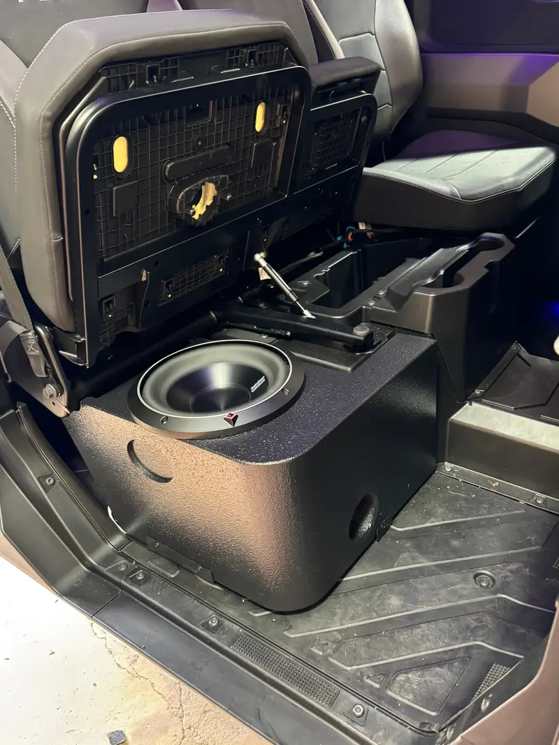 Ranger 1500 Ported Underseat 10” Box 1