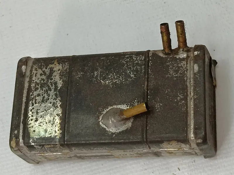 Rc Remote Plane : Gas Tank Brand 'Perfect' 2" 1