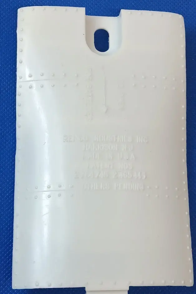 Remco Toy United 727 Jet Liner Battery Cover 1