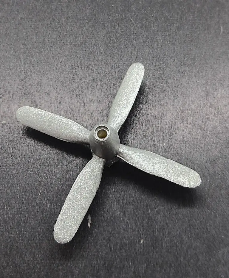 Schuco Propeller : Radiant 5600 Gray W/Center Hole 1