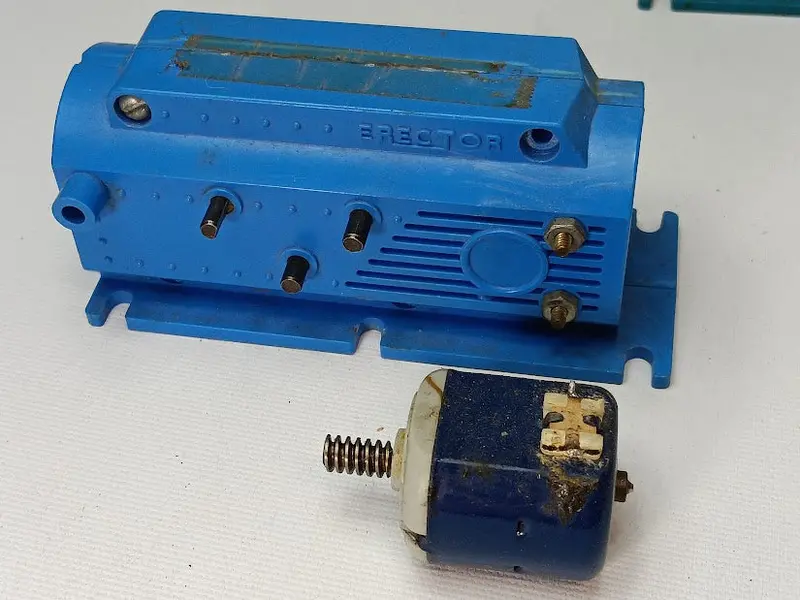 Series 3 Powermatic Erector Motor And Motor With Worm Gear. 1