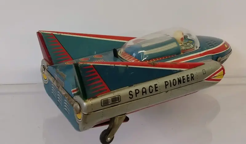 Space Pioneer Modern Toys Tail Fin Lens : Green 1