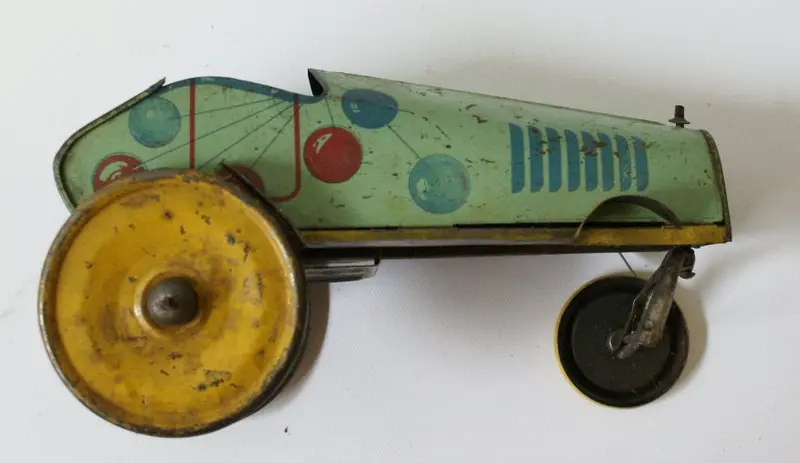 Strauss Toys Crazy Car Body 1