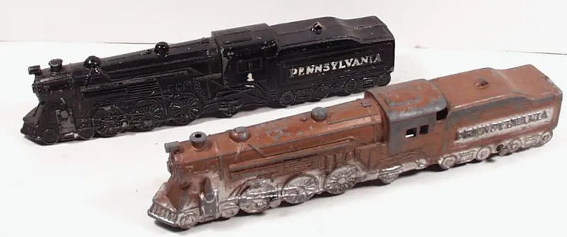 Tootsietoy 2 Pennsylvania Steam Loco. 6" 1