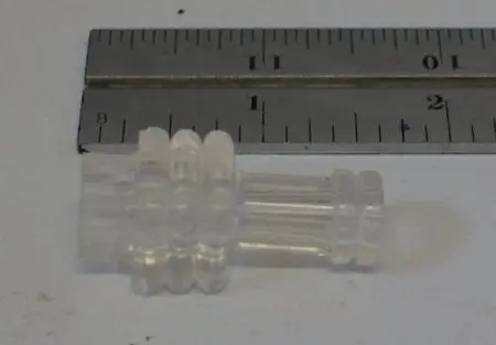 Vintage Fighting Robot : Front Clear Gun 1