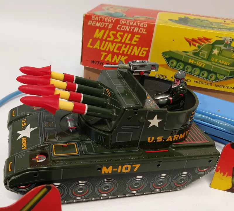 Vintage Rocket Launcher M-107 Tank Replacement Missile. Single Rocket 1
