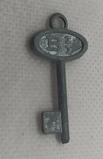 Vintage Toy Banthrico Inc.  Bank Or Jewelry Box Key.  1-1/2" 1