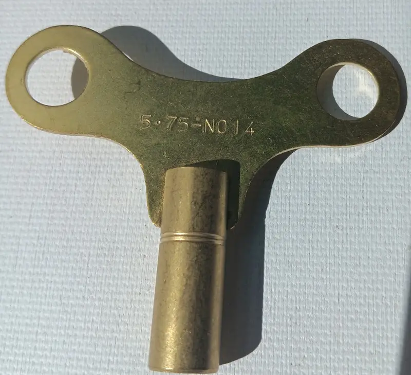 Vintage Toy Boat Key Metric Windup Key #14 Square Key 5.75Mm Or 3/16" 1