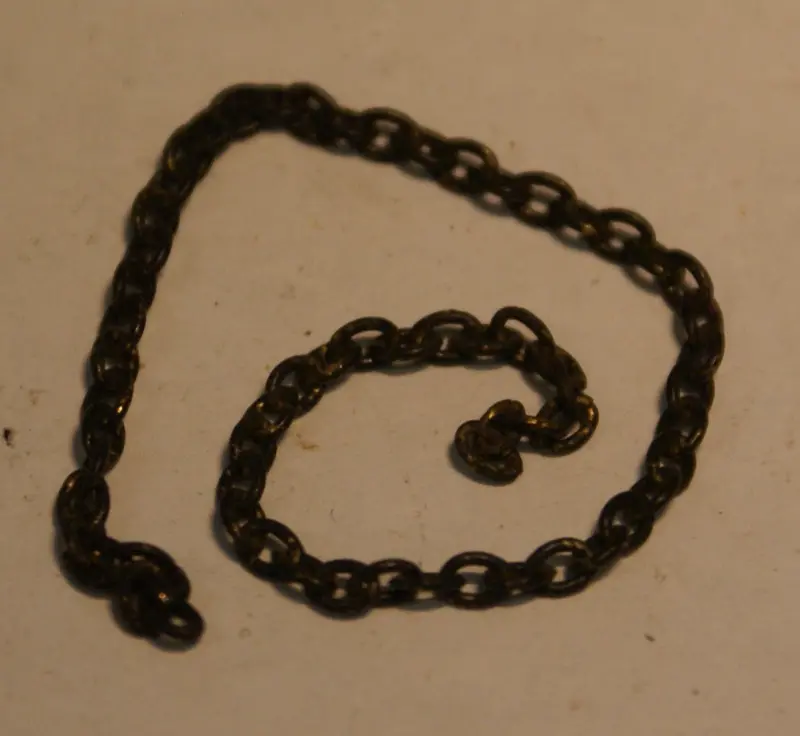 Vintage Toy Chain Material.  4.5." 1