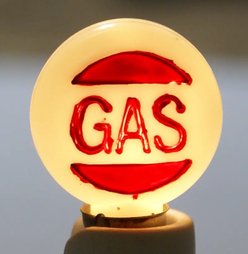 Vintage Toy Gas Station Bulb Marx Roadside Rest Playset 1