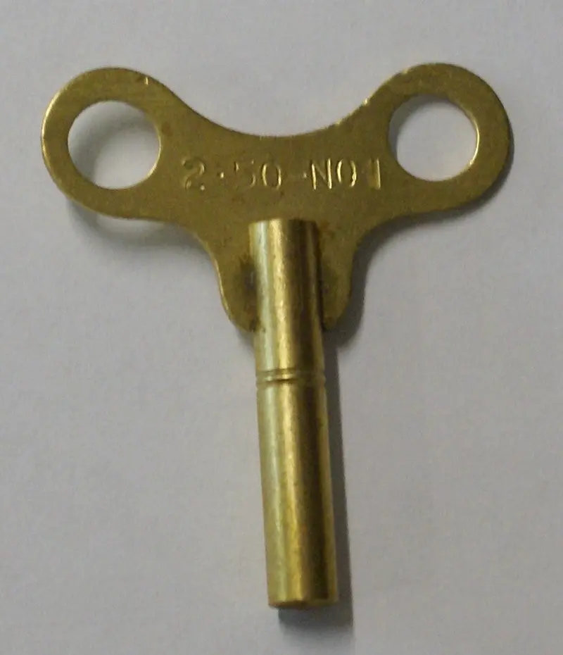 Vintage Toy Key : Brass Metric Square Key 2.5 #1 1