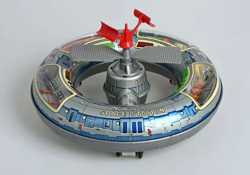 Vintage Toy New Space Station Solar Panel Radar 1