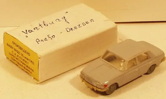 Wartburg Dresden Plastic Russian Car 1