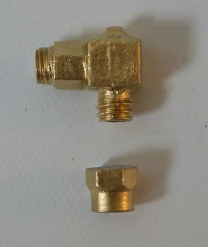 Weeden Steam Engine Fitting.  Square Type. 1